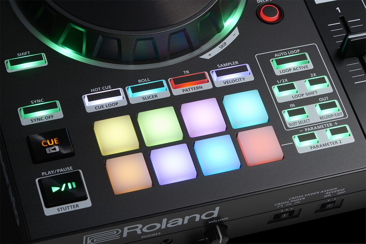 ROLAND ( ローランド ) DJ-505 ステップ・シーケンサー搭載PCDJ