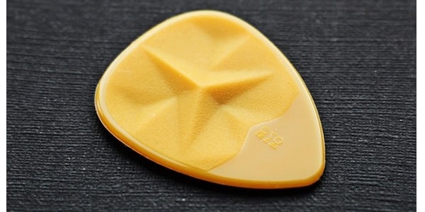 ROMBO ( ロンボ )  / Rombo Crisp Pick-1 mm -honey yellow