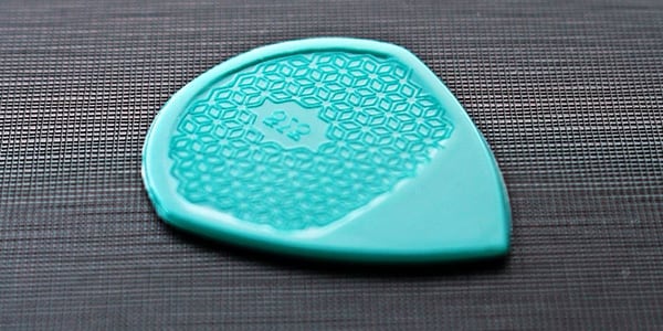 ROMBO ( ロンボ )  / Mosaic Pick w-blue - 0.65mm