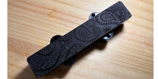 Sago/Design Pickup Cover For Jazz Bass Paisley