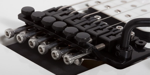 SCHECTER / Sun Valley Super Shredder PT FR Metalllic White画像8