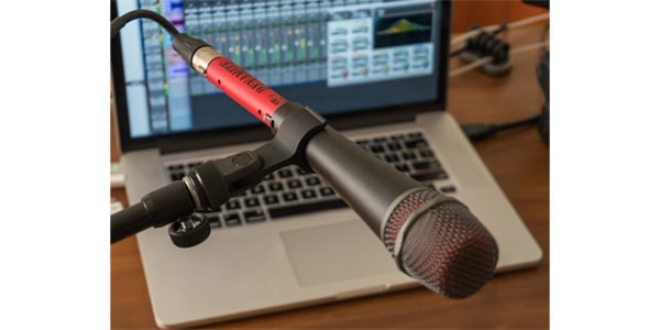 SHURE SM7B\u0026DM1 DYNAMITEプリアンプ