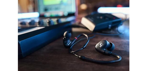 SENNHEISER ( ゼンハイザー ) IE100PRO ブラック カナル型イヤホン