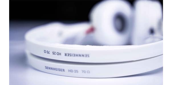 SENNHEISER ( ゼンハイザー ) HD25 White 密閉型モニター