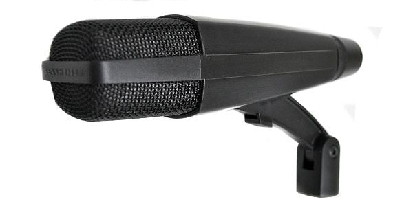 SENNHEISER/MD421