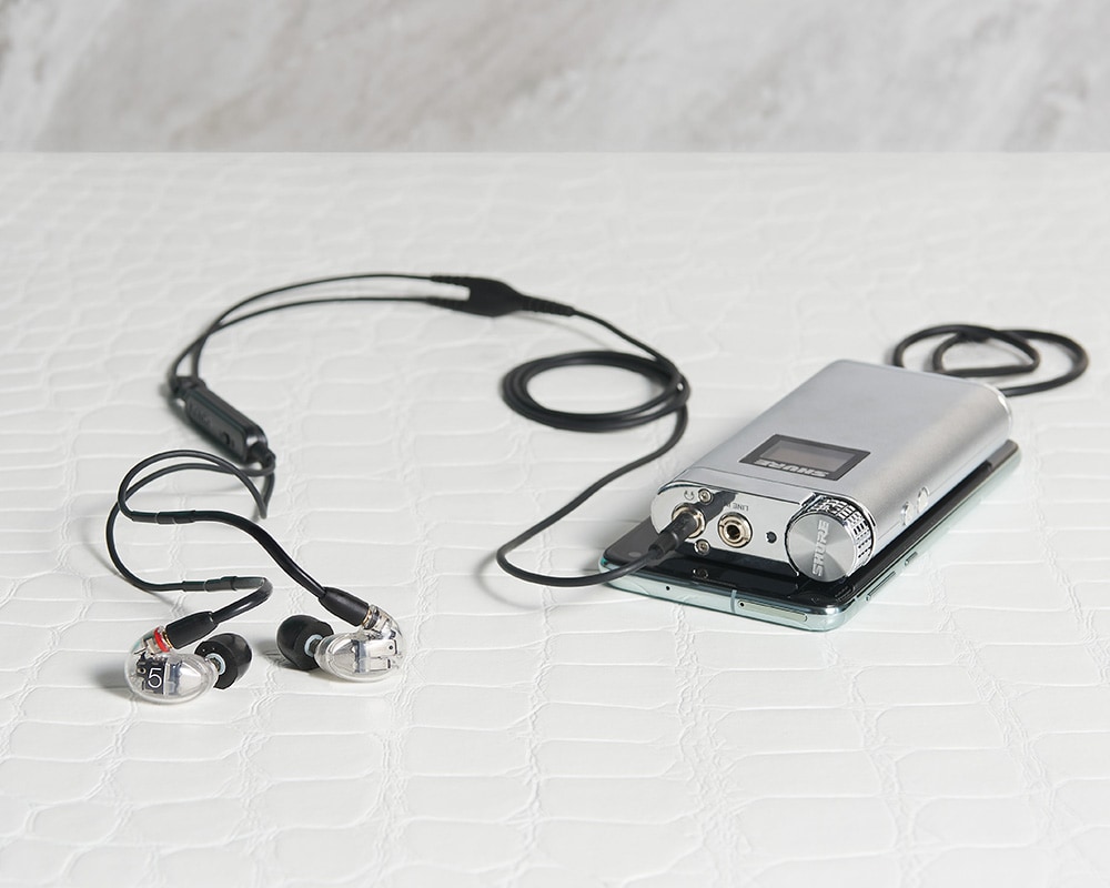 オーディオ機器 イヤフォン AONIC5 SE53BACL+UNI-A クリア 高遮音性イヤホン