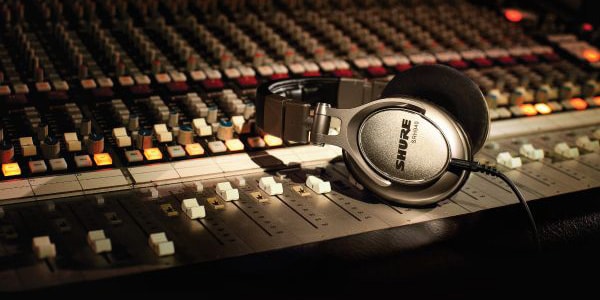 SHURE / SRH940-SL-A 密閉型モニターヘッドホン NEWパッケージ画像10
