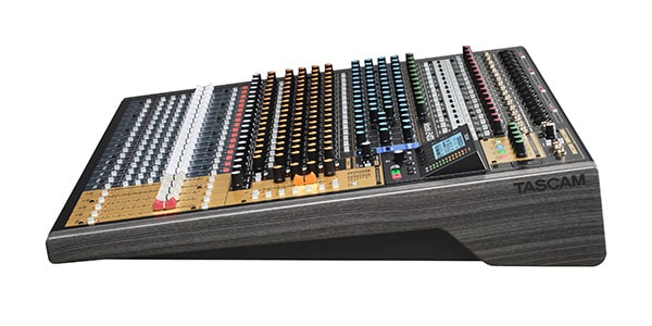 TASCAM ( タスカム )  / Model 2400　レコーディングミキサー画像4