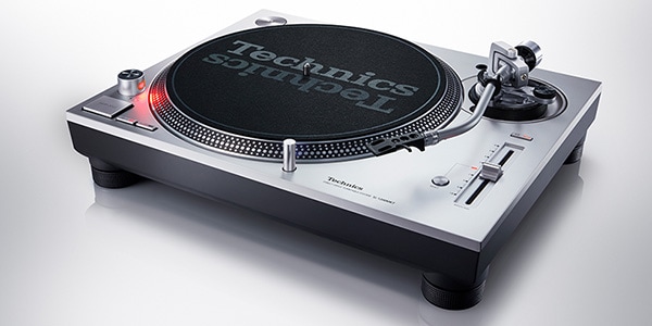 TECHNICS / SL1200-MK7W-S DJ向けターンテーブルシステム
