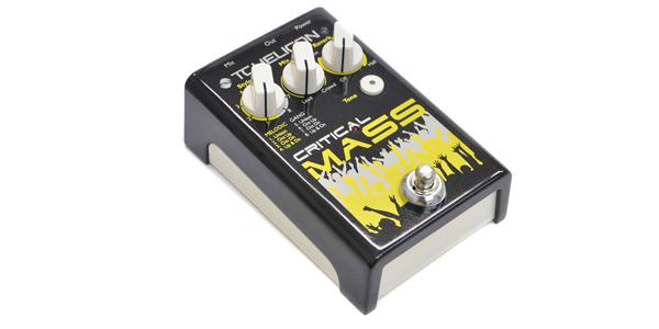 TC HELICON  Critical Mass ボーカルハーモナイザー