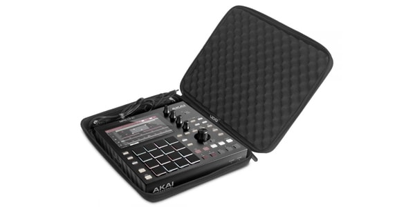 UDG / U8485BL MPC ONE用