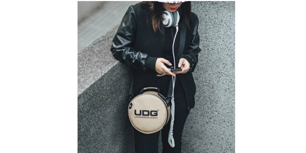 UDG ( ユーディージー )  / U9950BL Ultimate ヘッドフォン バッグ ブラック画像8