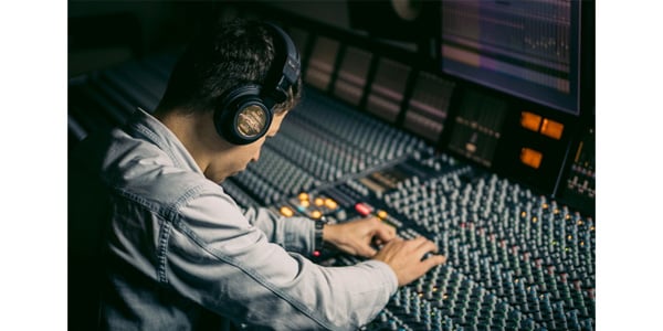 ULTRASONE / Signature MASTER Sealed Monitor Headphones ULT-SIG-MASTER画像4