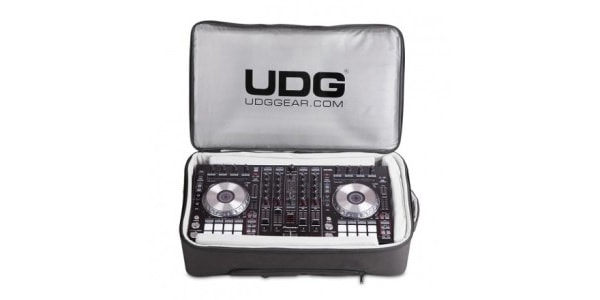 UDG/U7202BL バックパック・スタイル DJバッグ(ラージ)