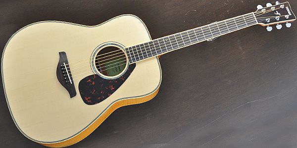 YAMAHA FG840 Natural