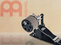 これぞアイデア商品 ! MEINLフットカバサが入荷