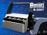 4つのホイールを備えた大型バブルマシンANTARI/B-200T