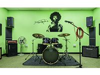 Absolute MusicのスタジオにQSC/K10が採用されました。