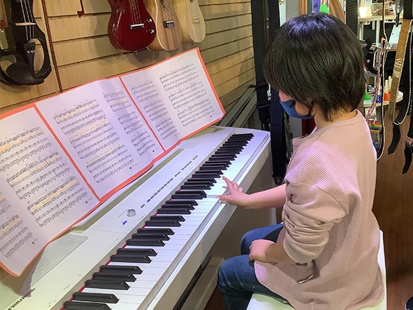 "Follow up information" We will have the first performance by the students of  Onagawa Children’s Music School!