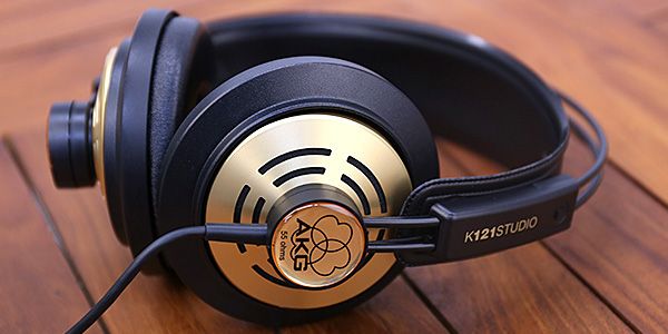 （新品未開封）AKG K121 studio ヘッドホン