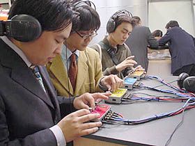 ALESISブース