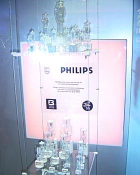 PHILIPS社の電球