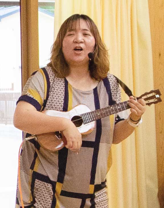 山本千香さん